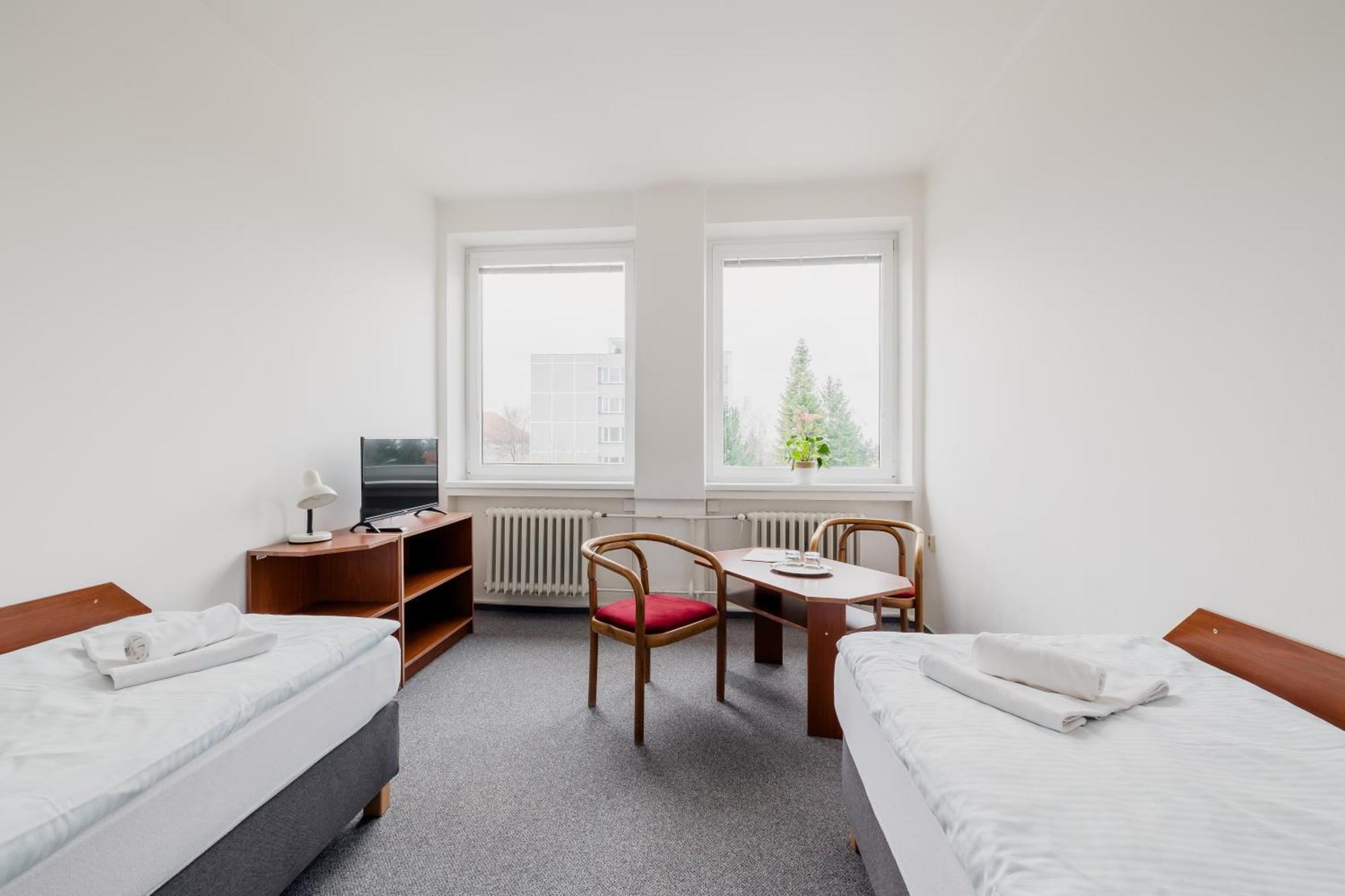Hotel Dobruška Eksteriør billede