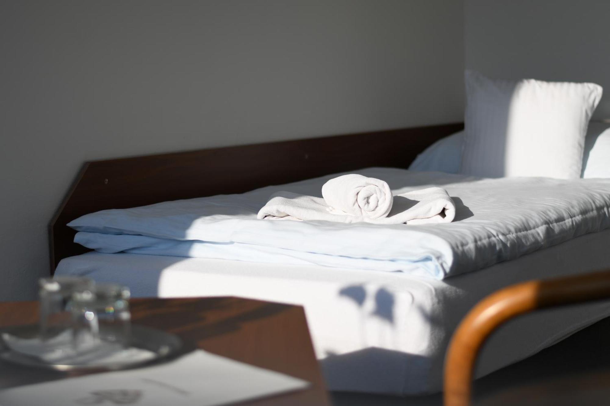 Hotel Dobruška Eksteriør billede