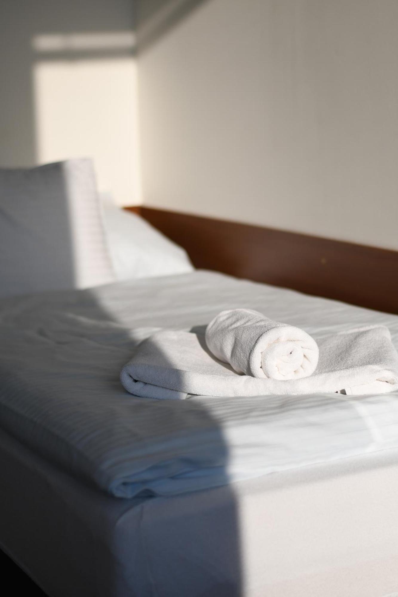 Hotel Dobruška Eksteriør billede